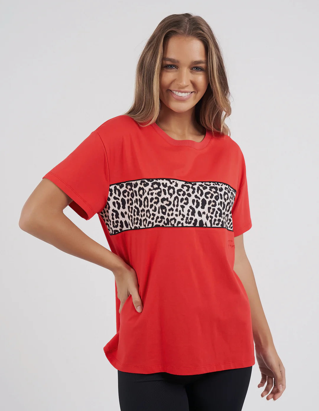 FOXWOOD - Lioness Tee Red