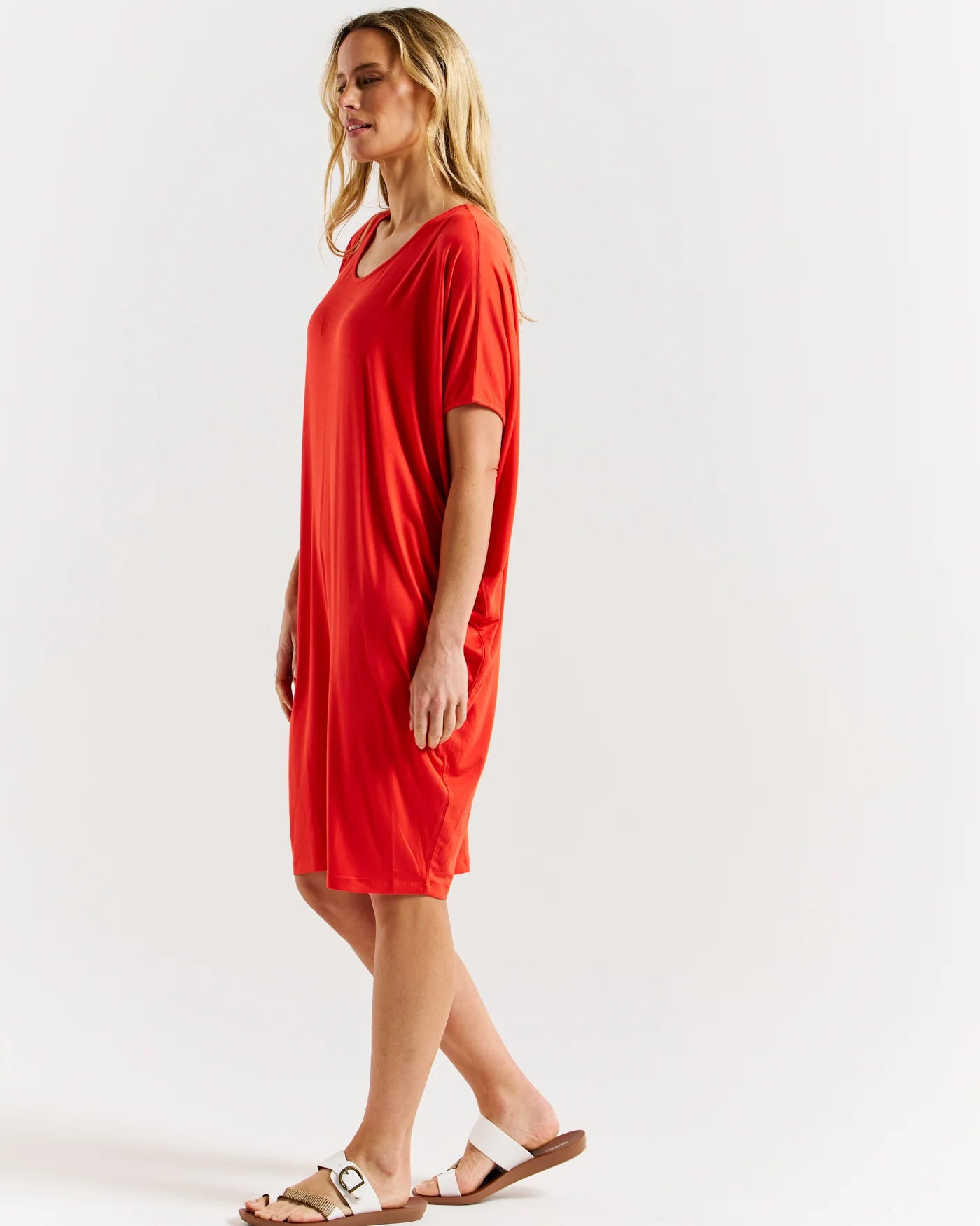 BETTY BASICS - Maui Dress Red